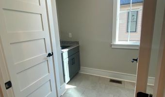 1007 Tudor Cottage Trl, Boiling Springs, SC 29316