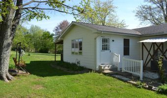227 S. Seventh St, Albion, IL 62806