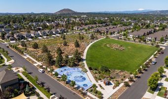 2907 NE Marea Dr, Bend, OR 97701