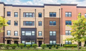 44750 TIVERTON Sq, Ashburn, VA 20147