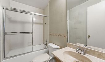 3301 19TH St NW A1, Washington, DC 20010