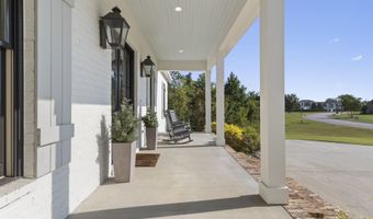 407 Goose Pointe Blvd, Biloxi, MS 39531