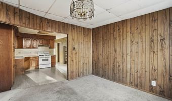 98 W 49TH St, Bayonne, NJ 07002