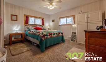 201 2nd St, Burlington, WY 82411