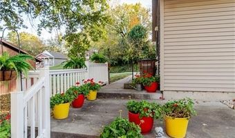 1129 Riley St, Atchison, KS 66002