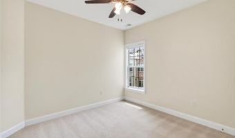 322 N GEORGE MASON Dr, Arlington, VA 22203