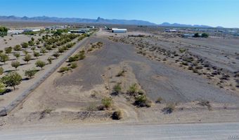 6088 S Bradley Dr, Mohave Valley, AZ 86440