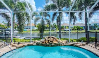 717 MANNS HARBOR Dr, Apollo Beach, FL 33572