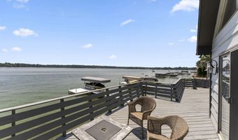 2405 W Sycamore Beach Rd, Angola, IN 46703