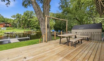 39576 N PETITE Pass, Antioch, IL 60002
