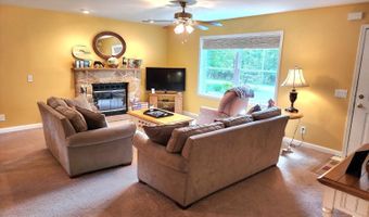 17 Parker Mews, Albrightsville, PA 18210