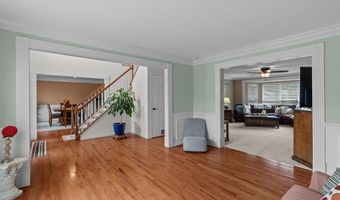 2535 Barrett Springs Dr, Ballwin, MO 63021
