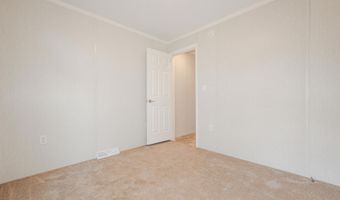 19 Parker Ave, Raymond, NH 03077