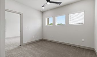 1041 Whistler St, Bentonville, AR 72713