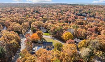 2 Westerly Dr, Bourne, MA 02532