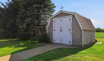 456 N Northland Ave, Amboy, IL 61310
