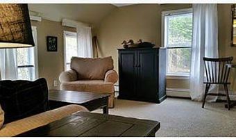 157 Main St, Belgrade, ME 04917