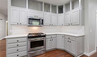 47 Cresswell Dr, Bella Vista, AR 72714
