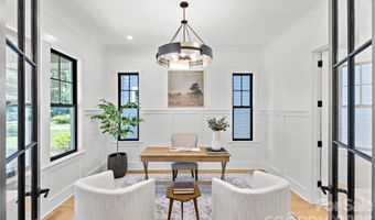 2425 Lola Ave, Charlotte, NC 28205