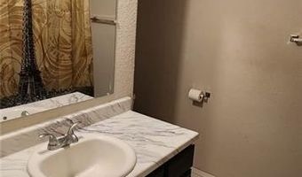 702 SW Loudon Dr, Bentonville, AR 72712