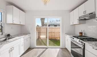 10628 Balm Of Gilead, Armona, CA 93202