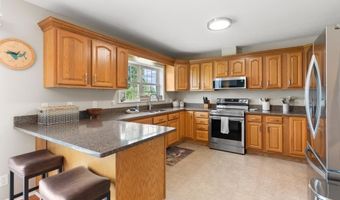 6097 Summerside Dr, Alanson, MI 49706