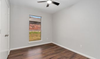 302 Cherokee Trl, Alvarado, TX 76009