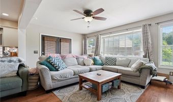 8008 NW 27th St, Bethany, OK 73008