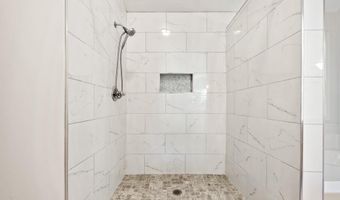 723 York View Dr, Auburn, GA 30011