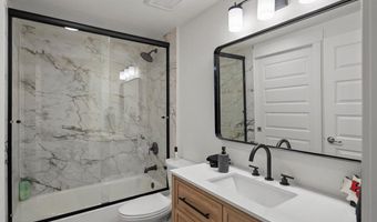 9035 S Shawnee Ct, Aurora, CO 80016