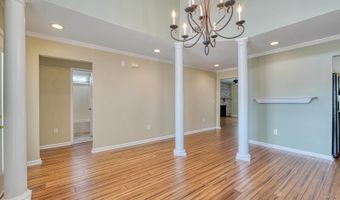831 Vandenburg Dr, Boiling Springs, SC 29316