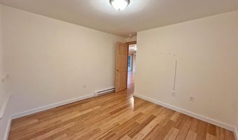 14 Island Woods Rd, Bar Harbor, ME 04609