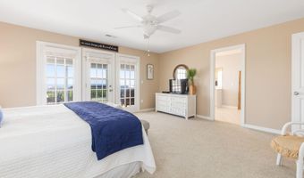 300 Ocean Blvd Ext B, Atlantic Beach, NC 28512