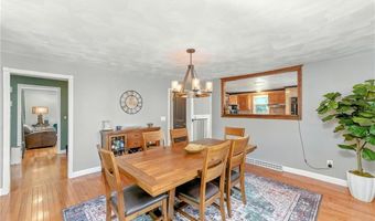82 Martin St, East Providence, RI 02914