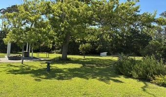 448 Seashore Dr, Atlantic, NC 28511