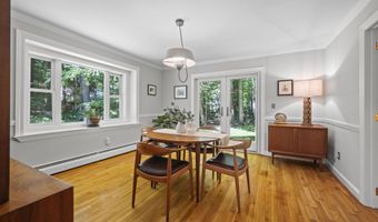 11 Nathan Lord Rd, Amherst, NH 03031