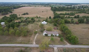 21207 Lawrence 1230, Aurora, MO 65605