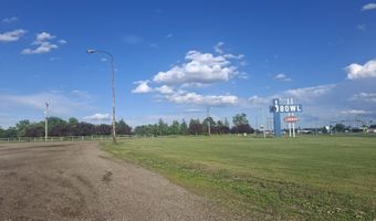 902 NW 5th Ave, Aberdeen, SD 57401