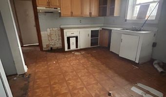 18585 Midland Trl, Ansted, WV 25812