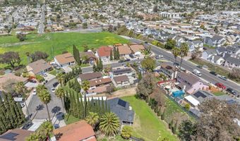 6065 Nancita, San Diego, CA 92114