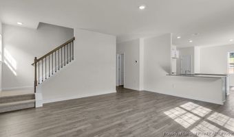 1052 Misty Creek Dr, Aberdeen, NC 28315