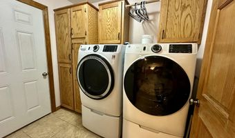 416 Brittany Ct, Aurora, MO 65605