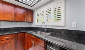 98-1747 Kaahumanu St 39B, Aiea, HI 96701