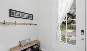 60 Backwater St, Port Royal, SC 29006