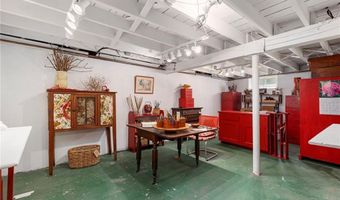 155 Evarts St, Newport, RI 02840