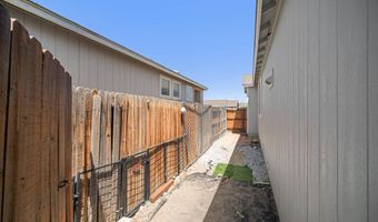 1411 Shadow Ln, Fernley, NV 89408