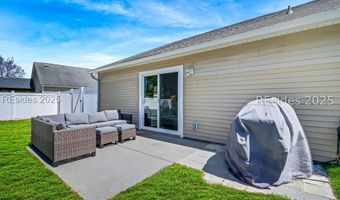 3 Lakeside Dr, Bluffton, SC 29910