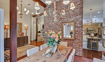 118 Flowers Ln, Brandon, MS 39047