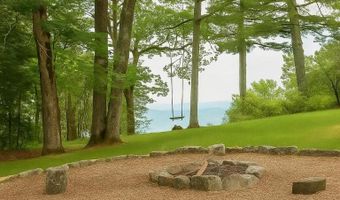 2266 S 4th St, Highlands, NC 28741