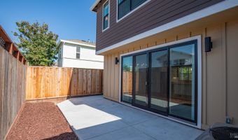 2910 Bay Village Ave, Santa Rosa, CA 95403